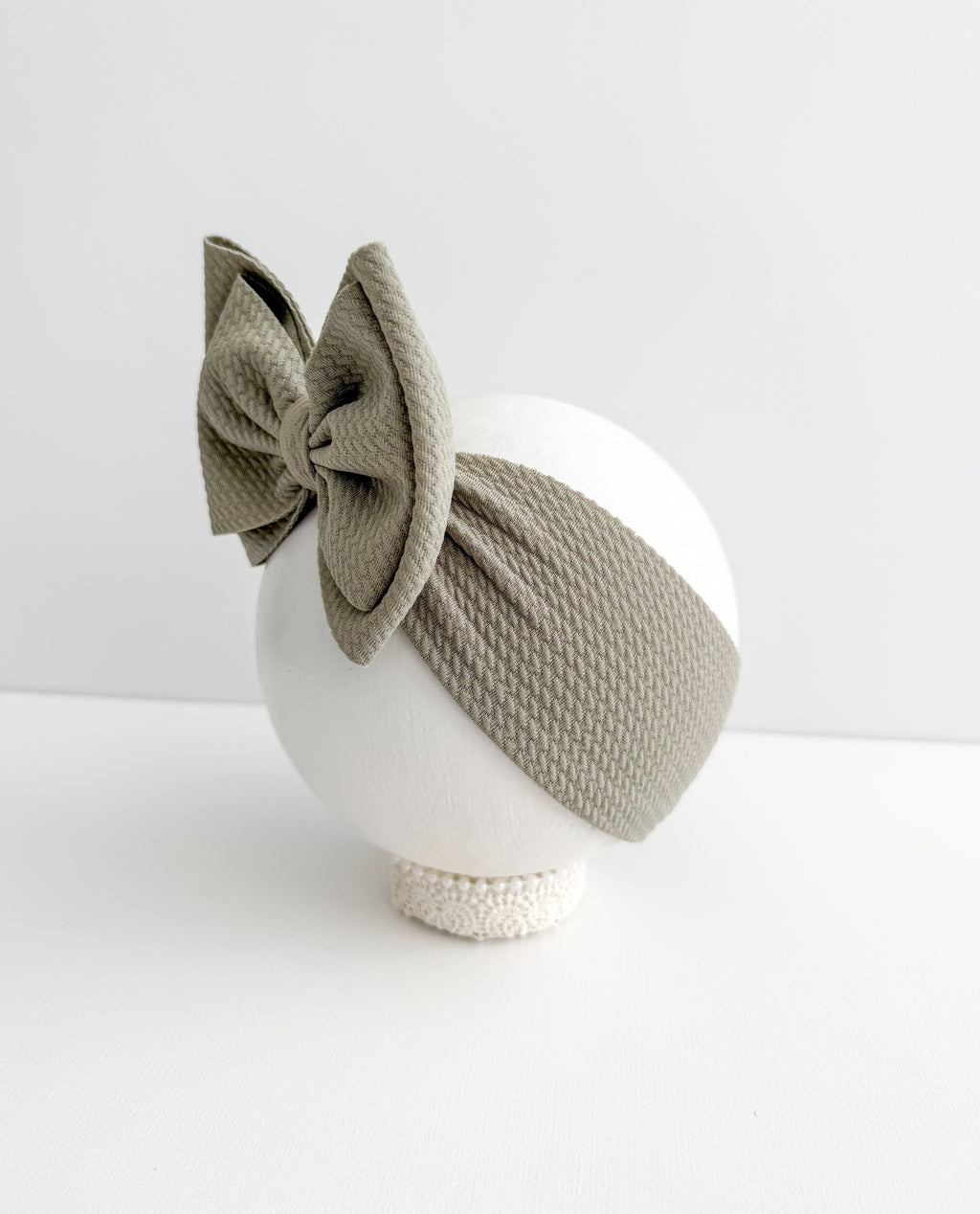 Verde Neutral XL Bow