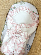 Enchanted Heirloom Blanket- White and Dusty Rose