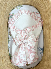 Enchanted Heirloom Blanket- White and Dusty Rose