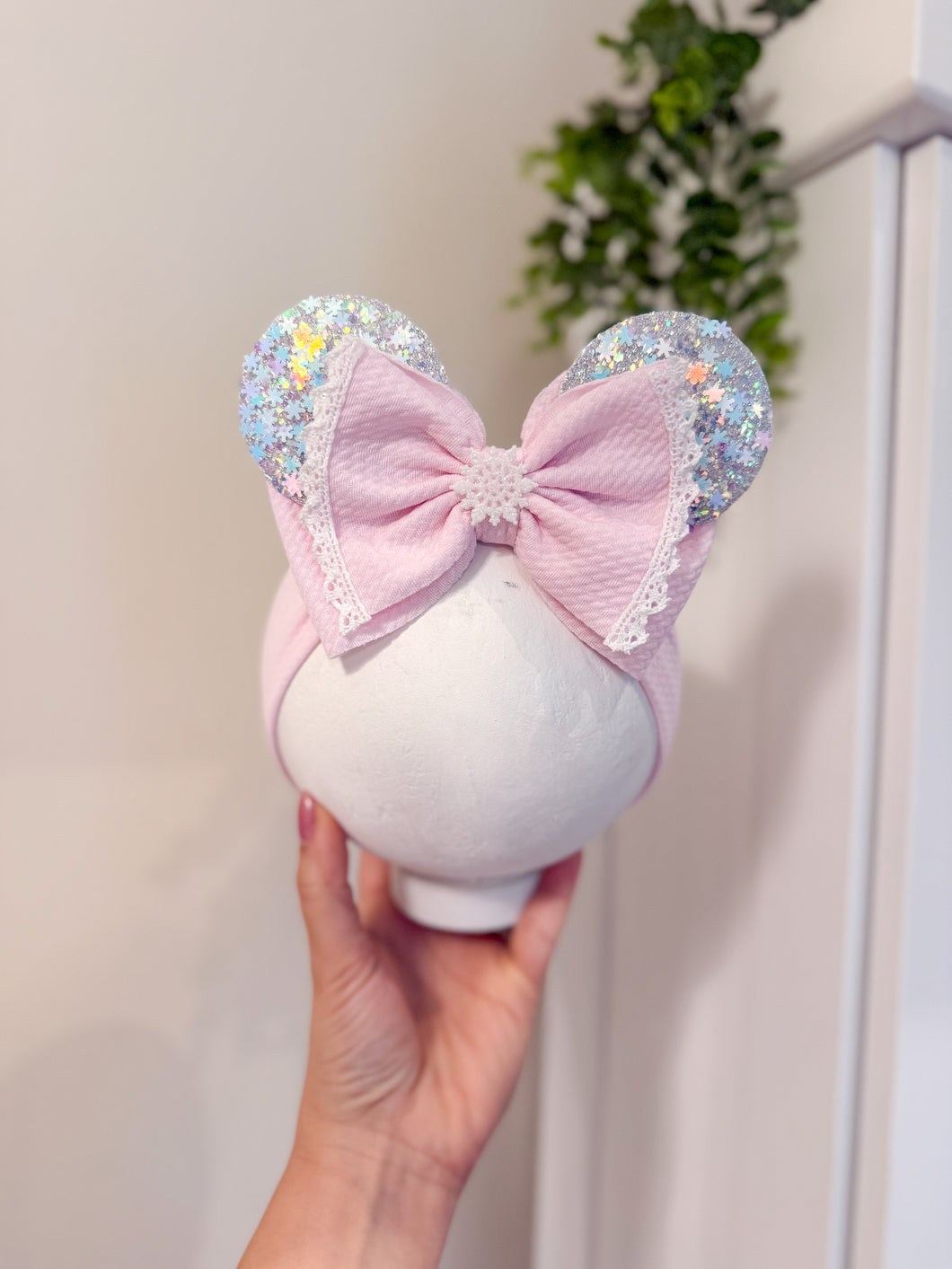 Minnie Pink Christmas XL Bow